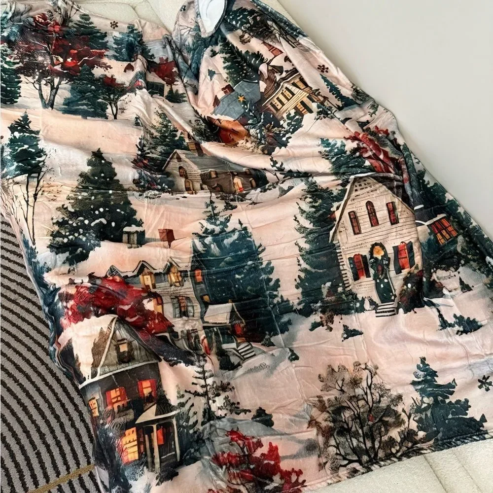 Vintage Inspired Christmas Flannel Blanket, Cozy & Soft, Warm Christmas Gift